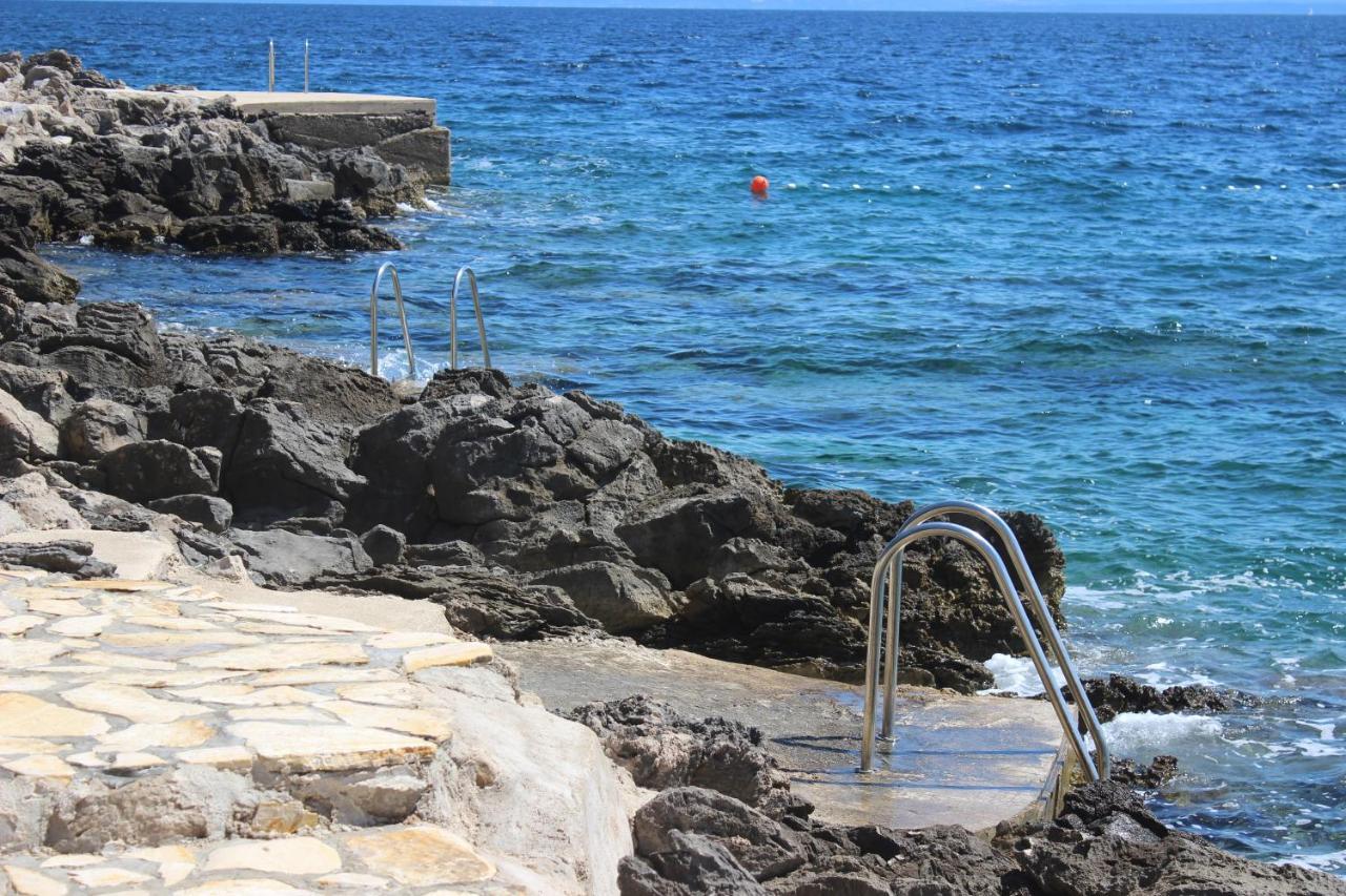 Apartments Blue Sea Mali Lošinj Buitenkant foto